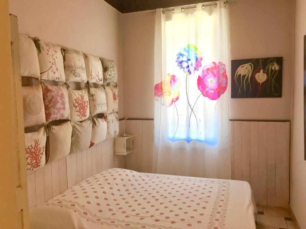 House Of Artist Apartman Isolabona Kültér fotó