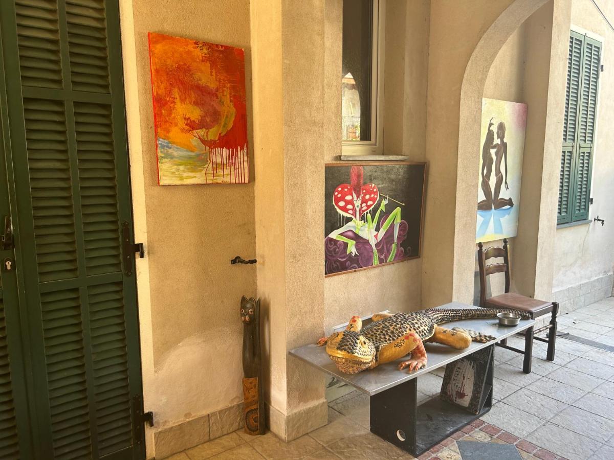 House Of Artist Apartman Isolabona Kültér fotó