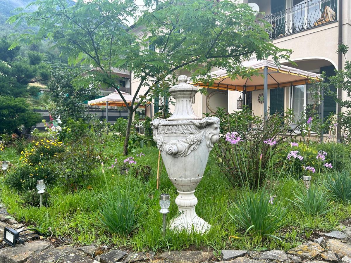 House Of Artist Apartman Isolabona Kültér fotó