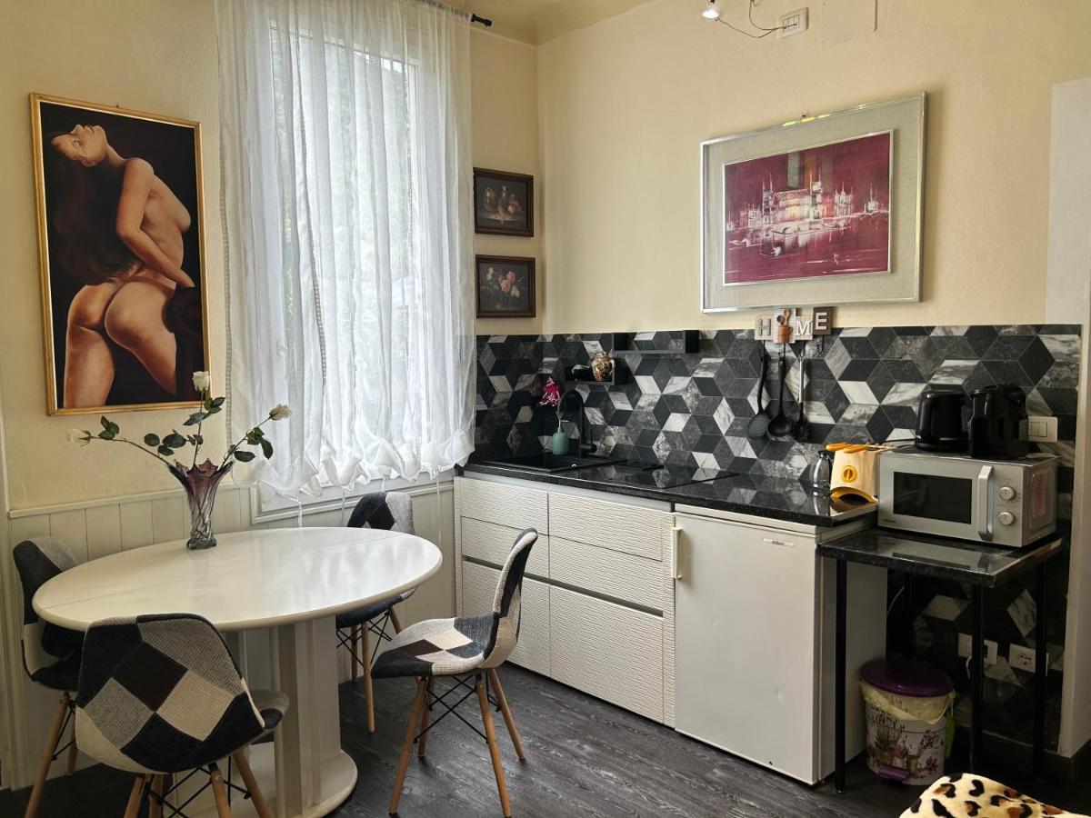 House Of Artist Apartman Isolabona Kültér fotó